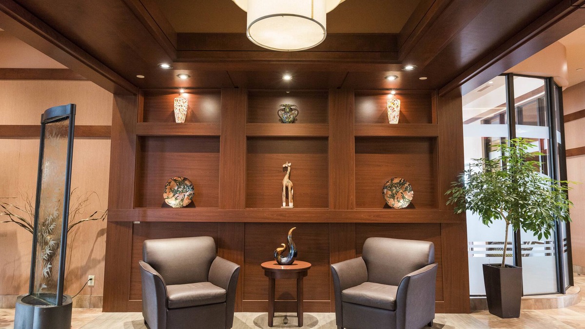 Desjardins Hotel | Quality Inn & Suites Levis