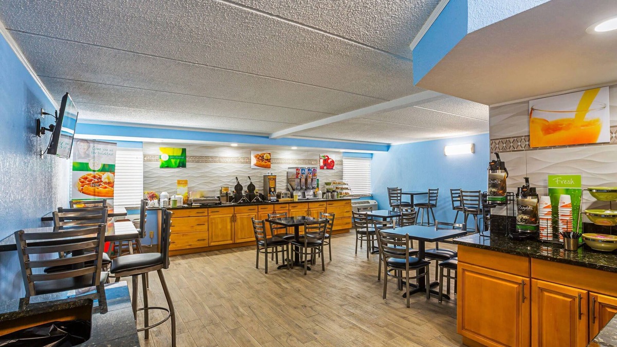 Atlanta Hotel | Quality Inn & Suites near Six Flags East