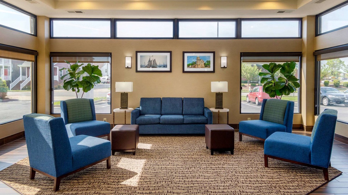 Portsmouth Hotel | Quality Inn & Suites Olde Town