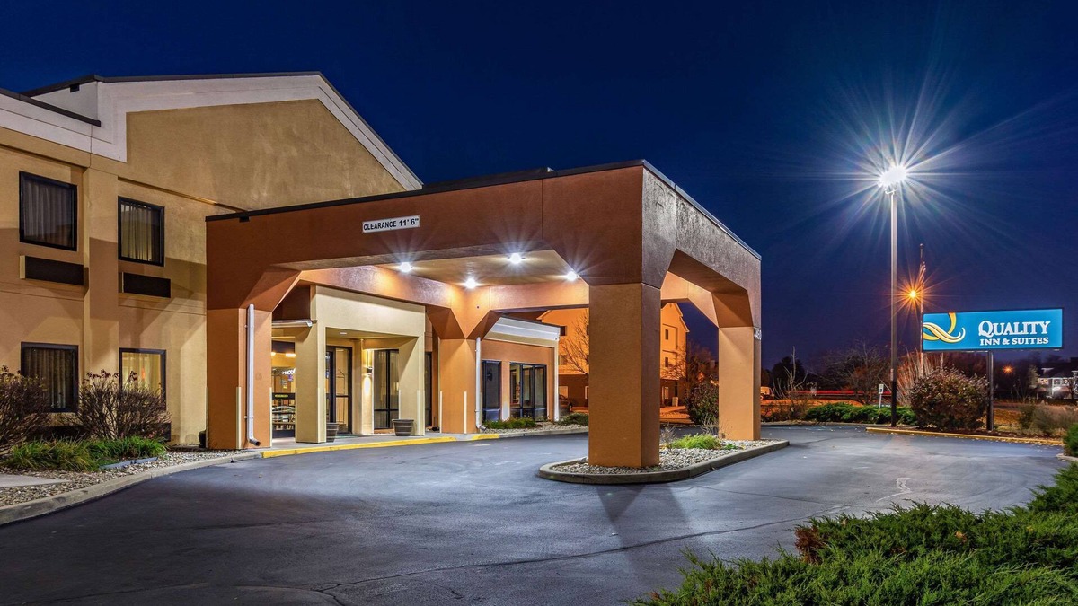 Southport Hotel | Quality Inn & Suites Southport