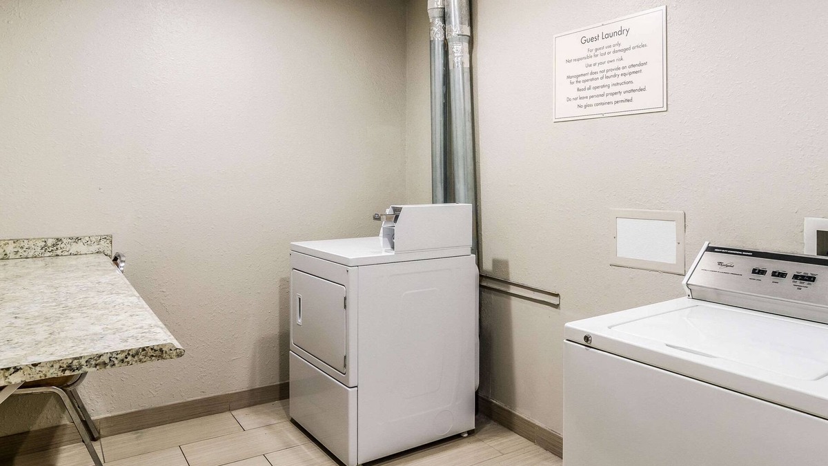 West Central Westminster Hotel | Quality Inn & Suites Westminster - Broomfield
