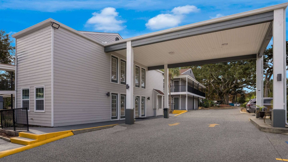 Biloxi Hotel | Quality Inn