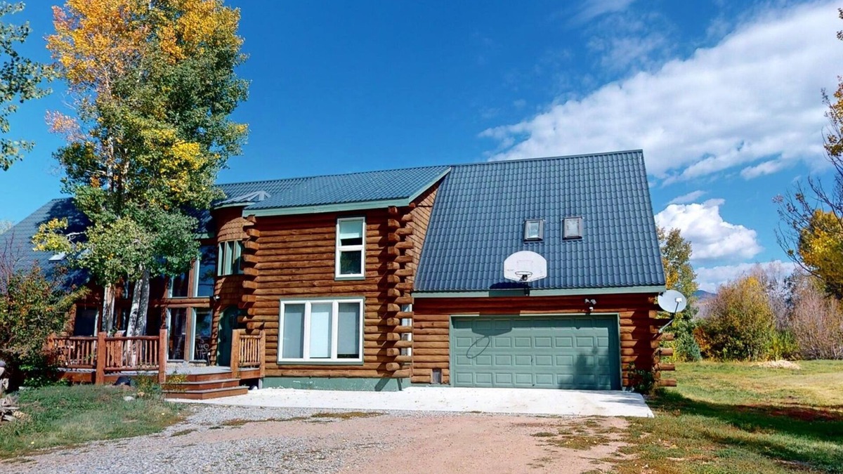 Whitepine House | Quartz Creek Retreat