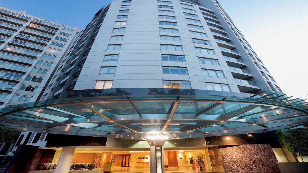 Southbank Apartment | Quay West Suites Melbourne
