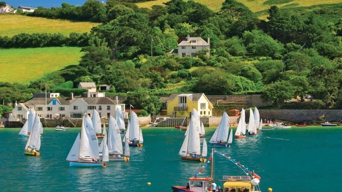 Salcombe Cottage | Quayside