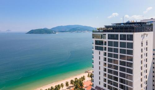 Tran Phu Beach Hotel | Queen Ann Nha Trang Hotel