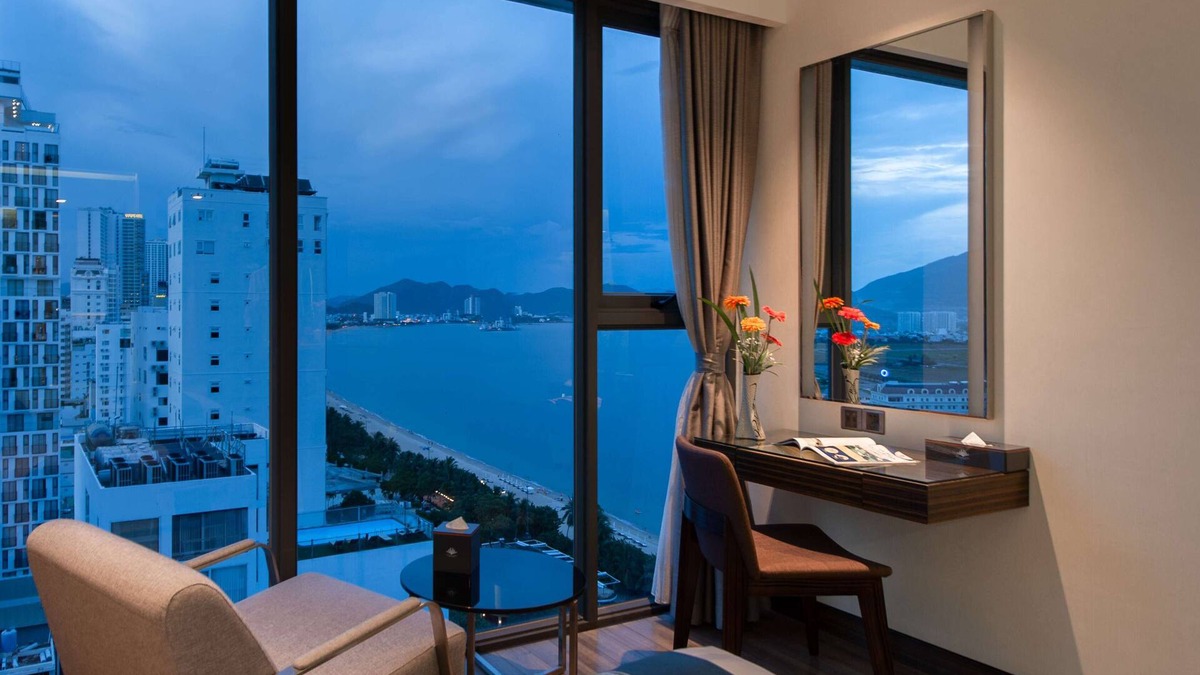 Tran Phu Beach Hotel | Queen Ann Nha Trang