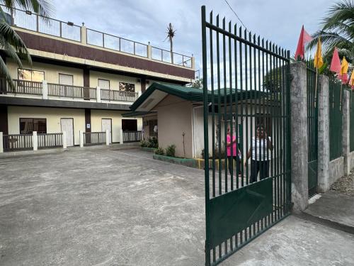 Montevista Hotel | Queen Express-Inn