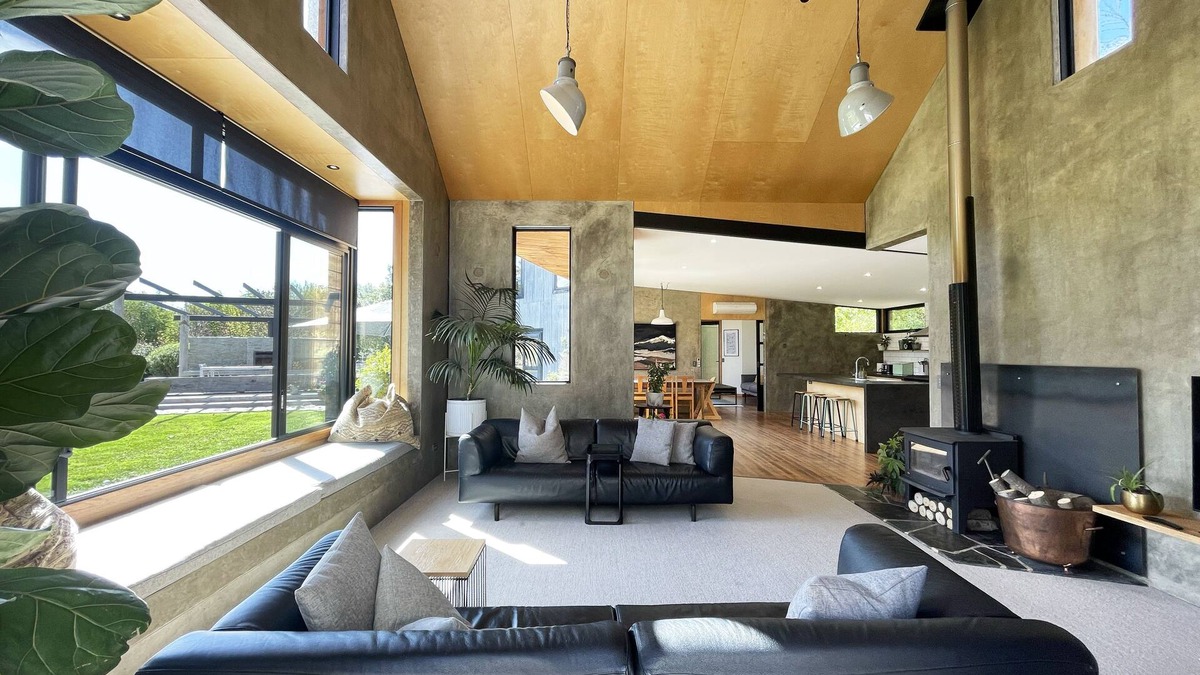 Speargrass Flat House | Queenstown House - XLarge, Modern & Private, Great for kids