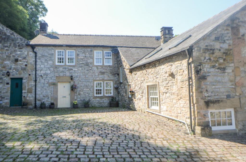 Stoney Middleton House | Querc