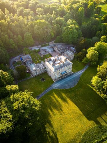 Lancaster House | Quernmore Park Hall