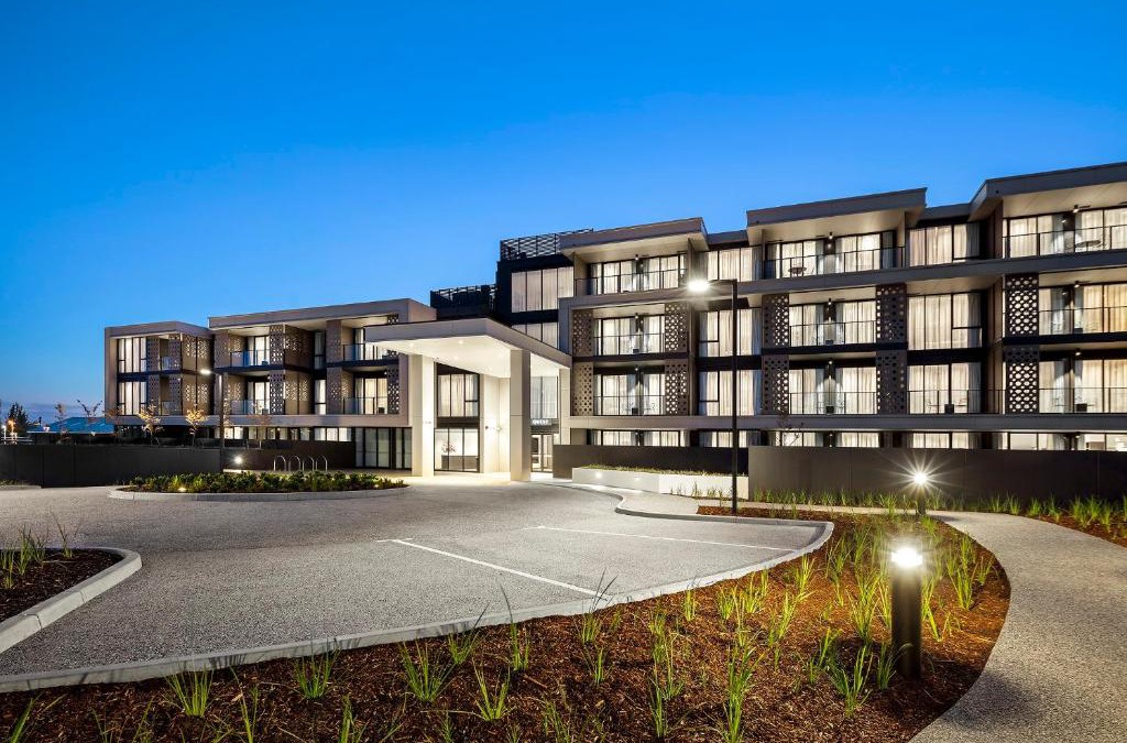 Soldiers Hill Apartment | Quest Ballarat Station