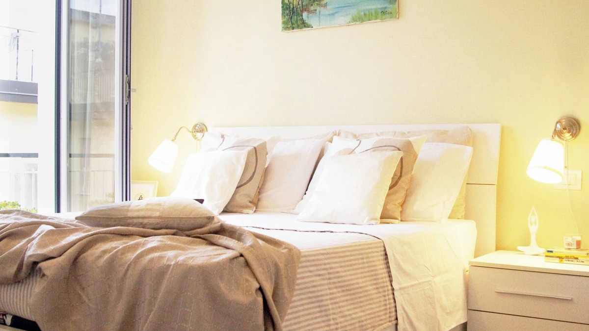 Finale Pia Apartment | Quick Home Wave - Two Bedroom Apartment, Sleeps 5