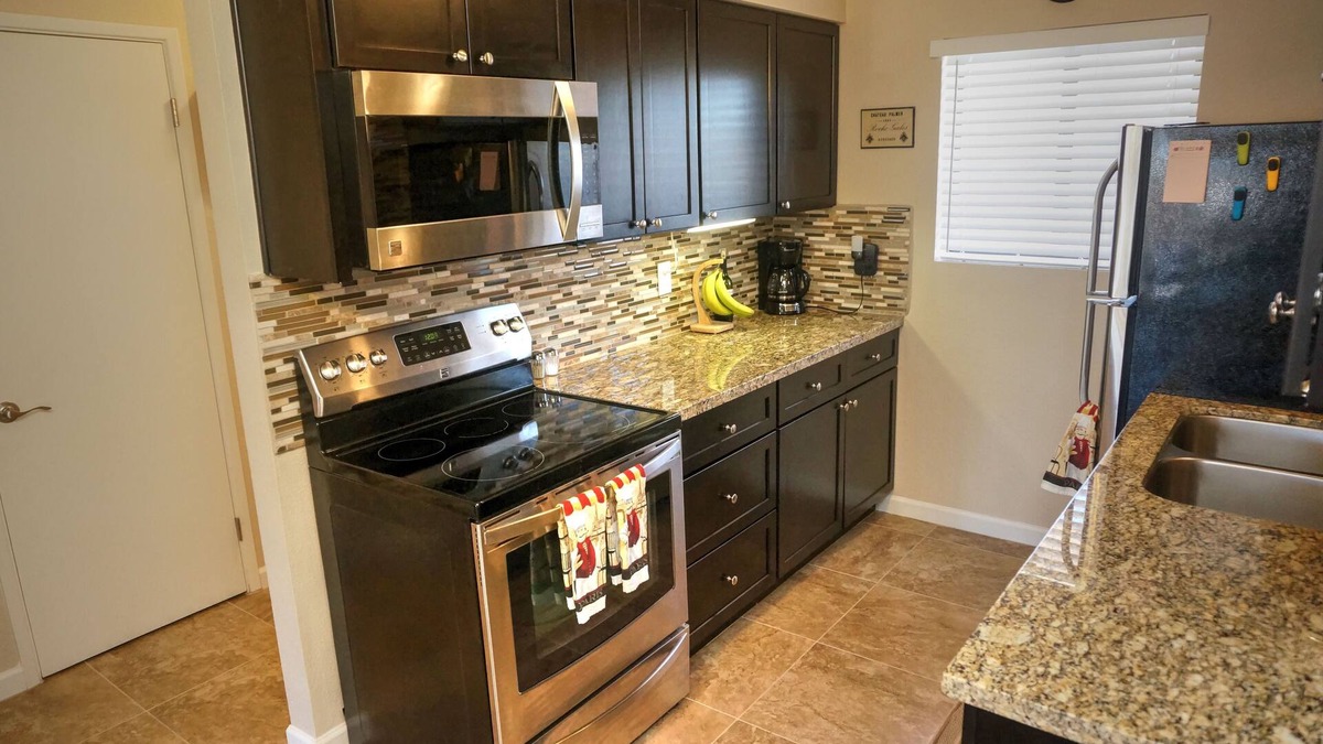 Wickenburg Condo | Quiet 2-bed condo in beautiful Desert Gold! Summer-Long Renters Welcome!