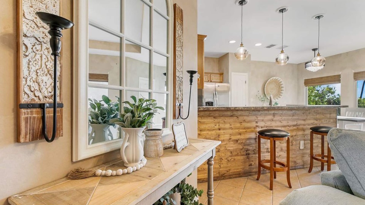 Port Isabel House | Quiet 3/2 Hideaway w/Pool Access