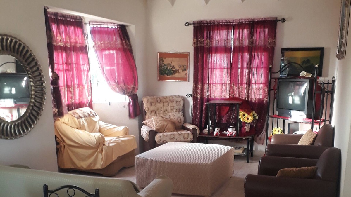 Bridgetown House | Quiet and comfortable getaway that's 5 minutes away from most beautiful beaches