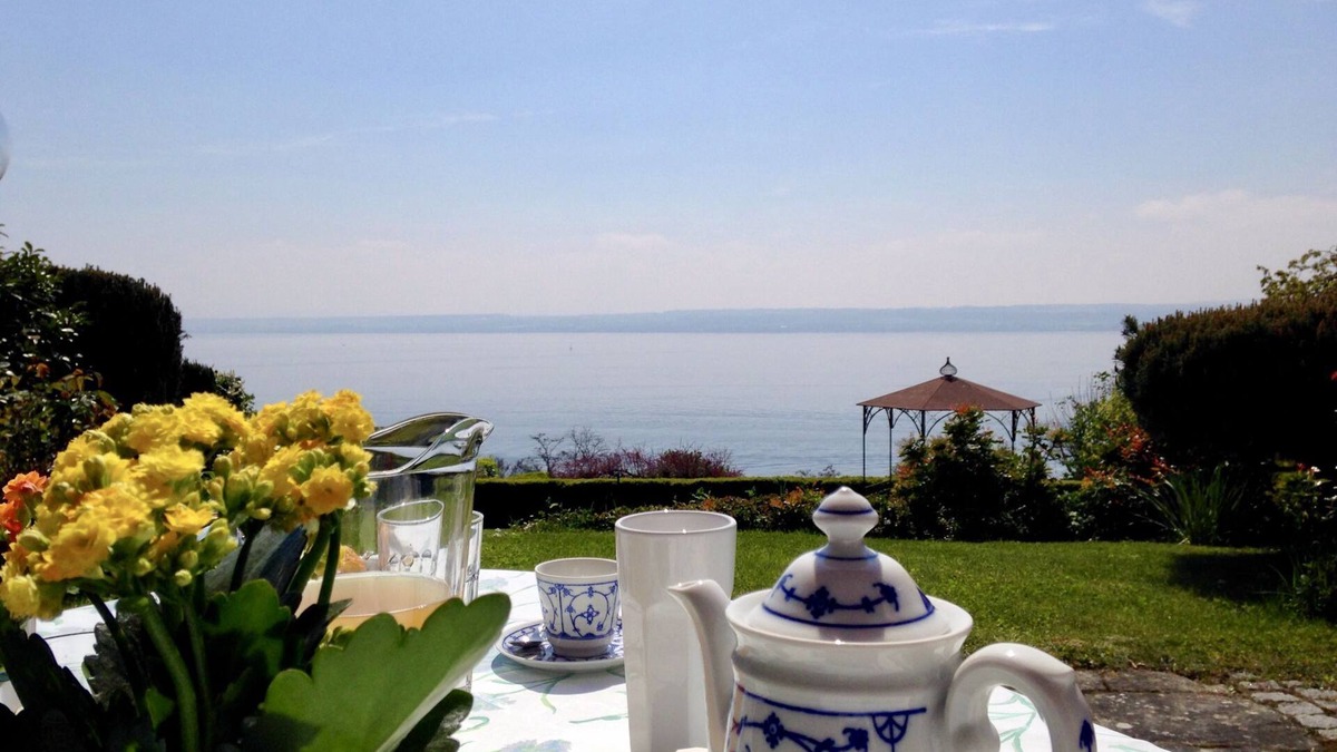 Meersburg Apartment | Quiet and ideally located vacation home with south-facing terrace and fantastic views.
