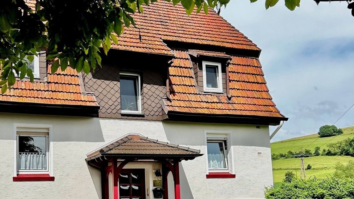 Alheim Apartment | Quiet and naturally situated vacation apartment - Snow White with 2 bedrooms