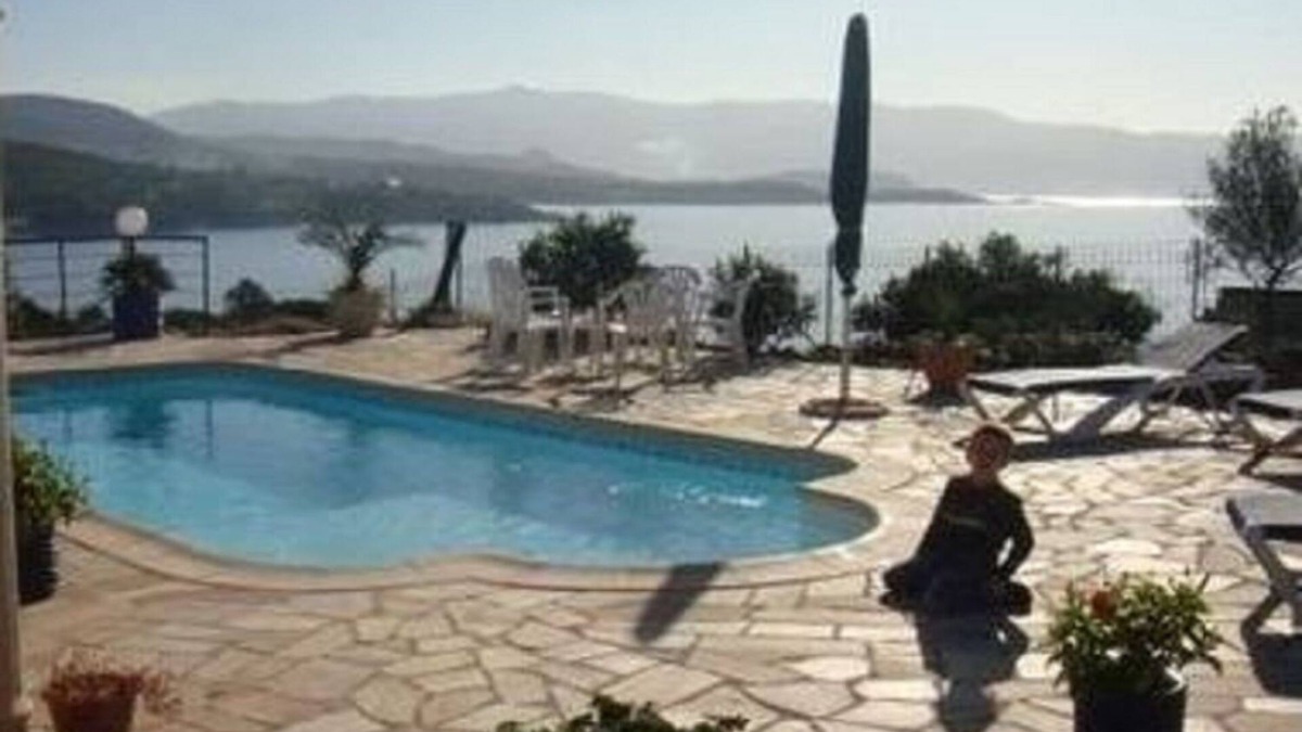 Vico House | Quiet and secluded location with exceptional sea and mountain views.