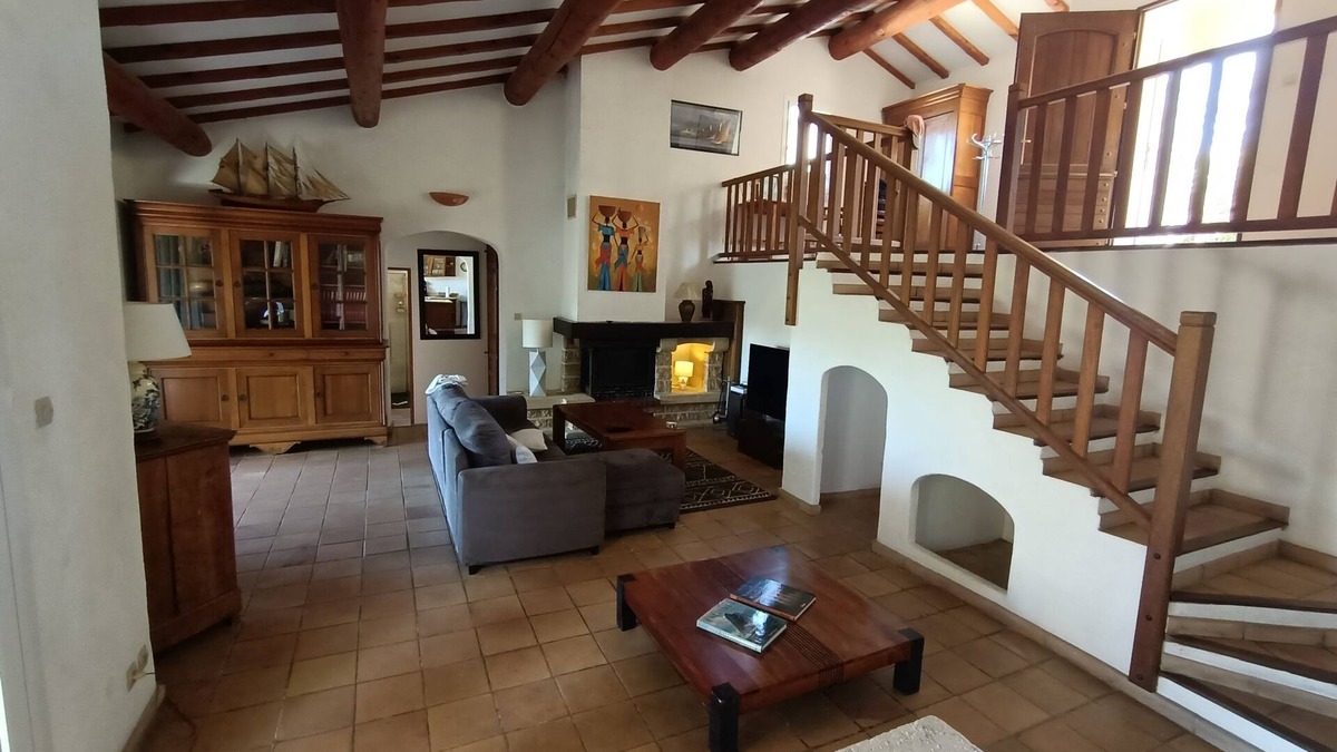 Ensues-la-Redonne House | Quiet and sunny Villa