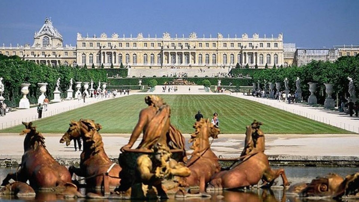 Maintenon Apartment | Quiet apartment & greenery /near station and downtown Maintenon