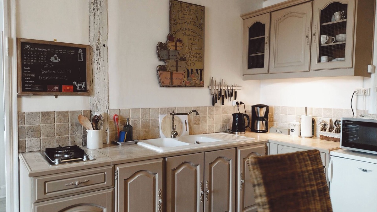 Eymet Apartment | Quiet Apartment in the centre of Eymet.