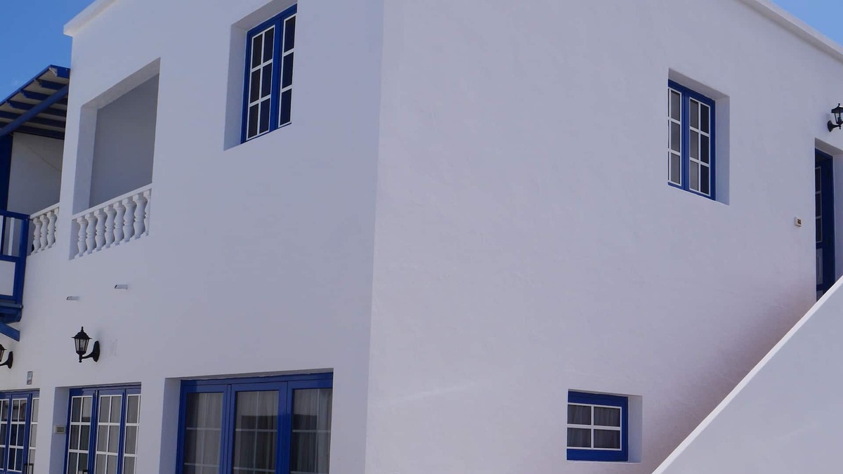 Orzola House | quiet, bright, renovated former Fisherman's house with 2 separate apartments