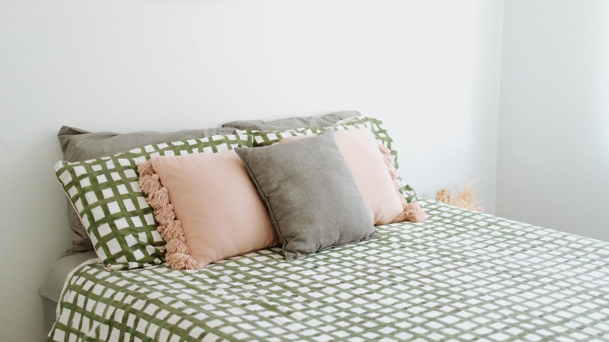 Bicton Apartment | Quiet Corner: 2BR, Sleeps 4, Near Perth & Fremantle