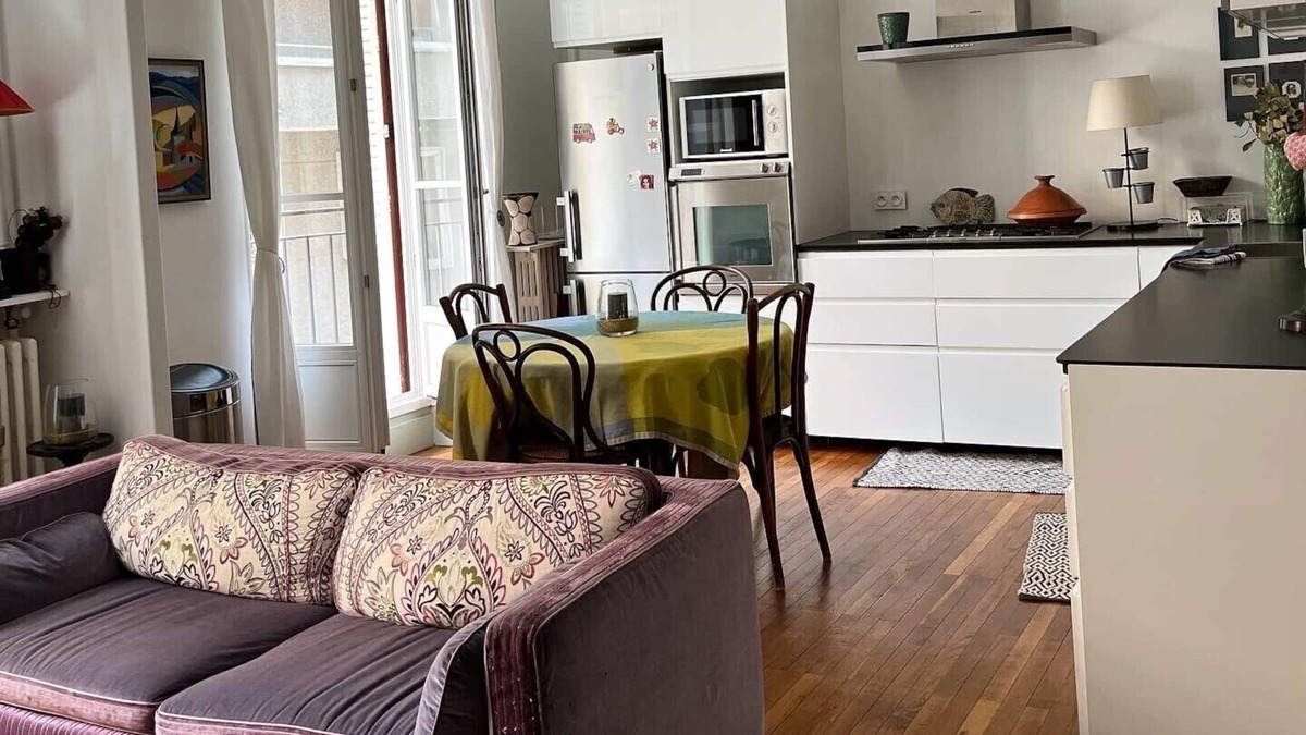 Quartier Hyper-Centre Apartment | Quiet, cosy and fully equiped appartement located downtown Grenoble.