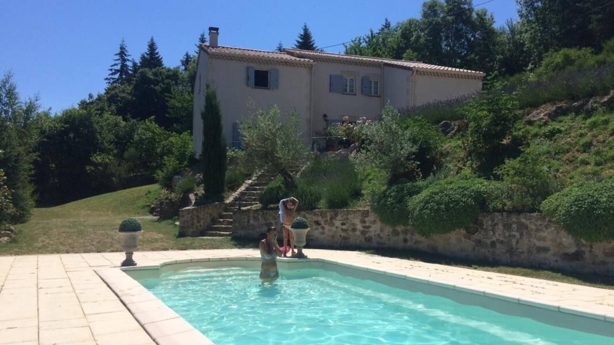 Silhac Villa | Quiet country house with pool view and jacuzzi in the heart of the Ardèche for 12 people