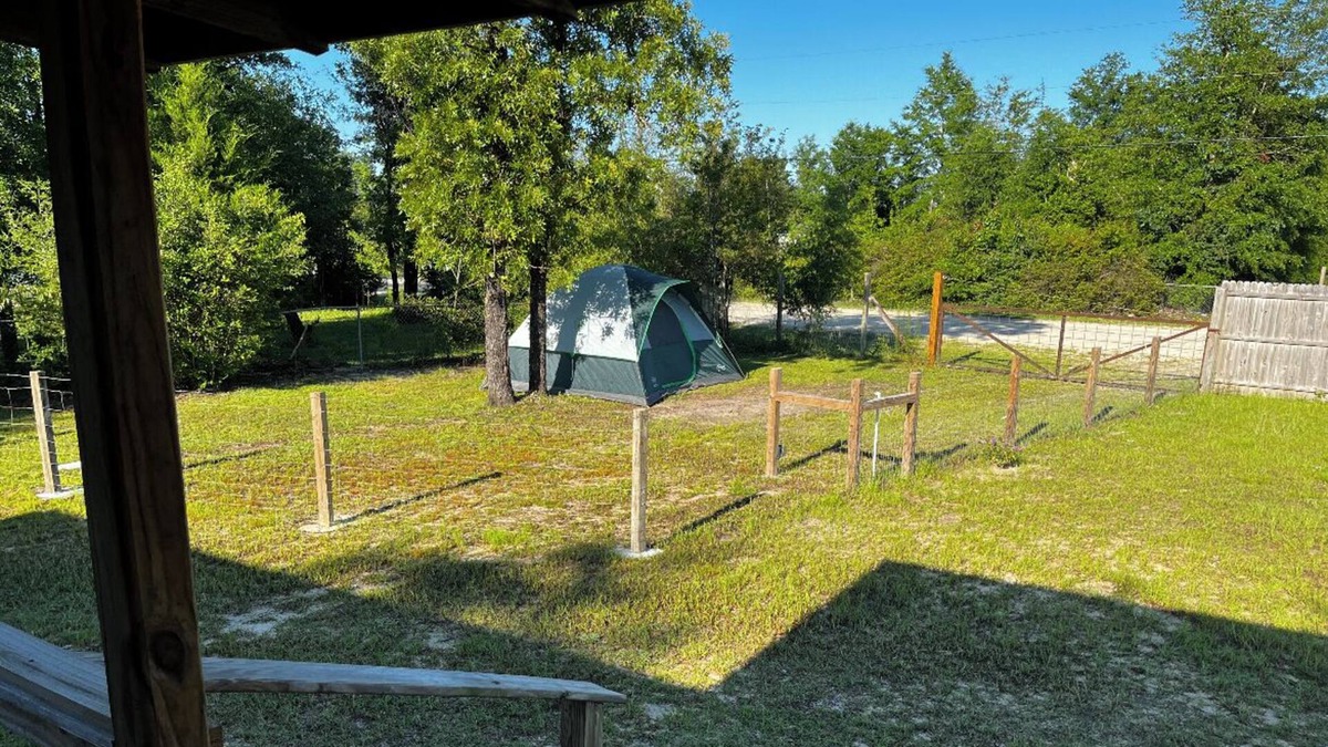 Youngstown RV Rental | Quiet County RV Lot private entrance & Fenced