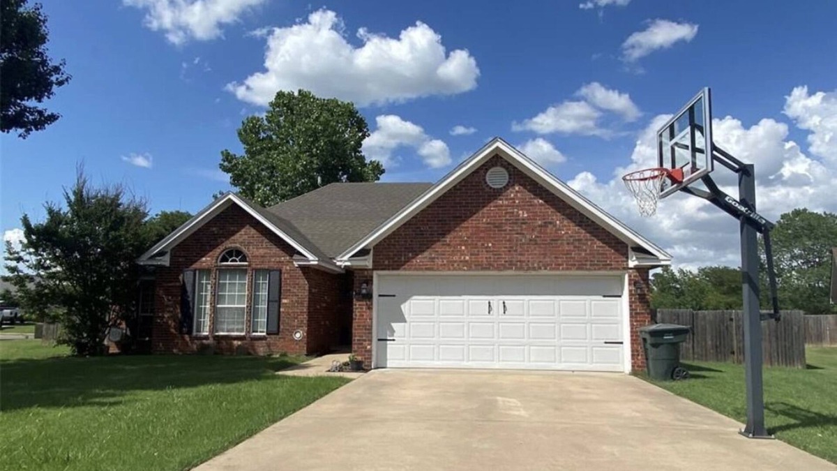 Durant House | Quiet Cul De Sac Home near Casino and College