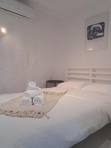 Agios Pavlos Apartment | Quiet cute flat close to center