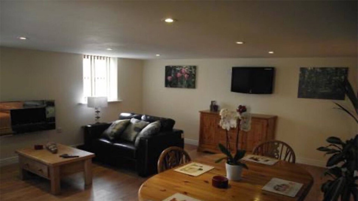 Chepstow Apartment | Quiet getaway in Monmouthshire countryside