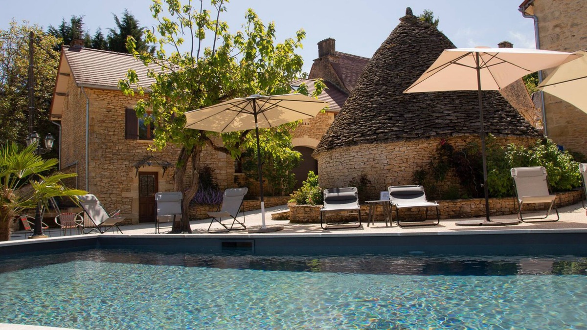 Marquay Cottage | Quiet gîte with pool and spa in the center of the Périgord Noir golden triangle