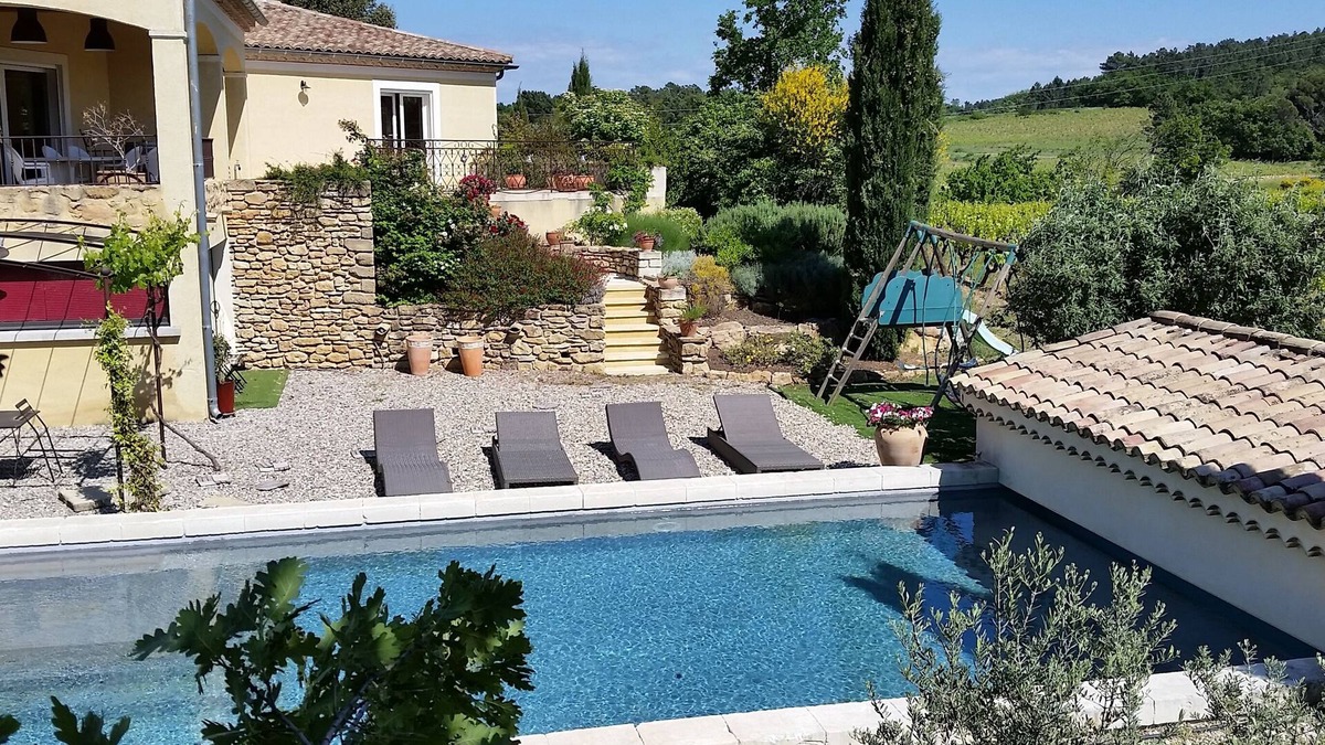 Mondragon House | Quiet heated swimming pool on a 22havineyard estate large house/air conditioning