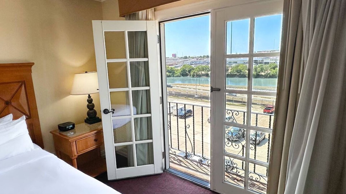 Western Division Hotel | Quiet Historic Stay w/Pool, Lovely Views & Relaxing Downtown Setting | 2 Units