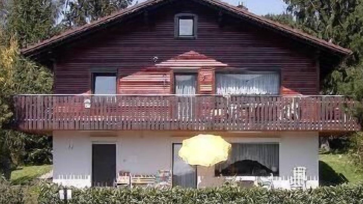 Arrach House | Quiet holiday flat Kummersdorf, fully equipped