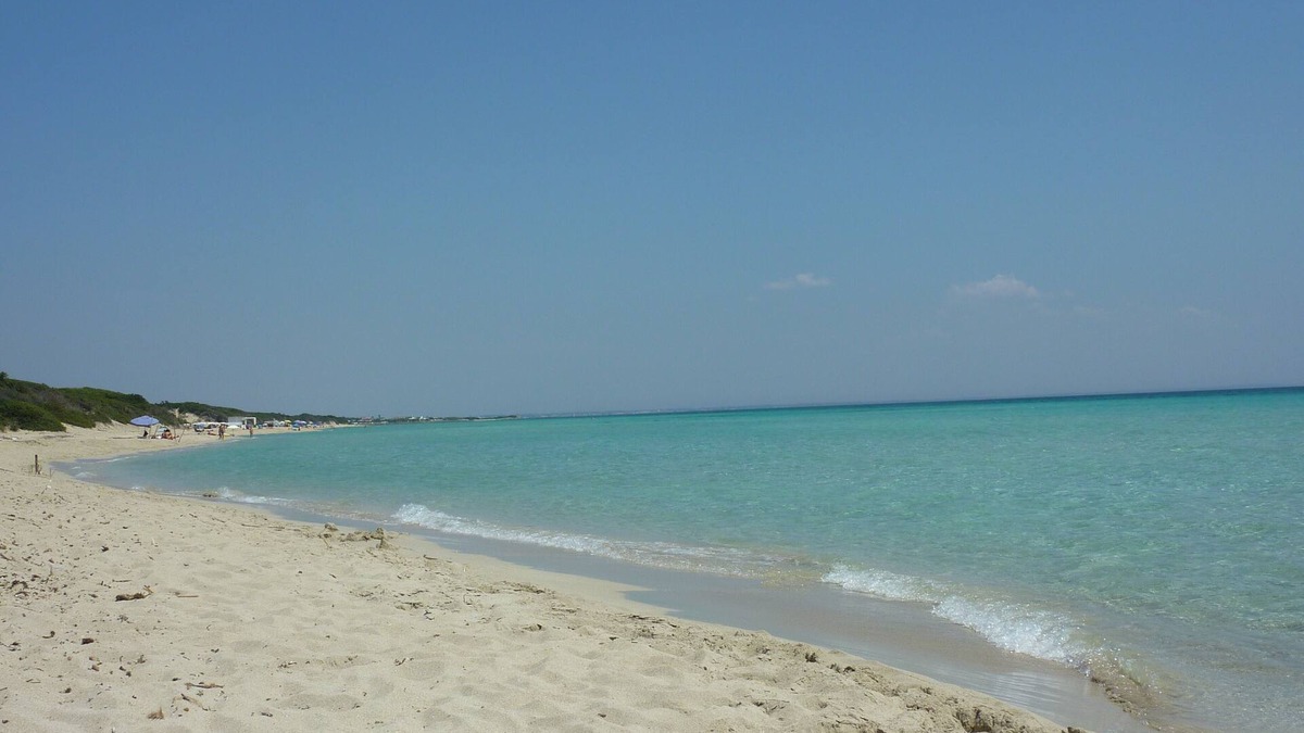 Manduria House | Quiet holiday house with sea view and spacious garden, 2-4 pers.