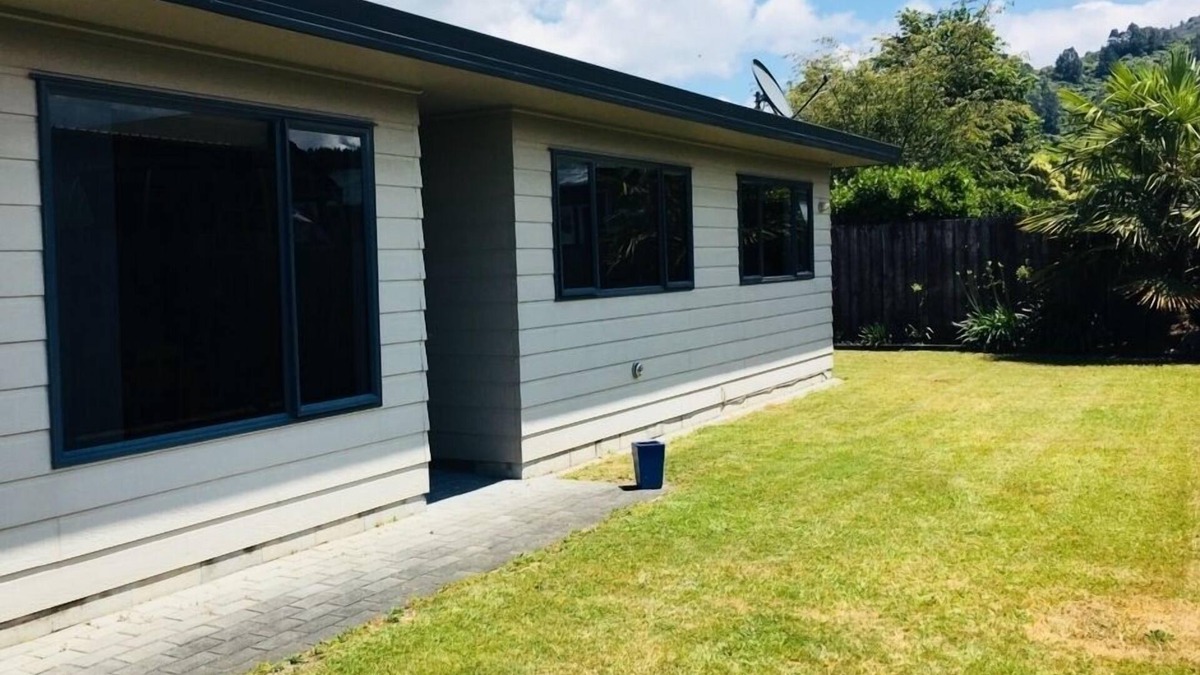Kawaha Point House | Quiet, Home away from Home