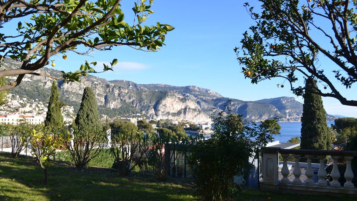 Saint-Jean-Cap-Ferrat House | QUIET HOUSE - STUNNING VIEW 300 M FROM THE SEA