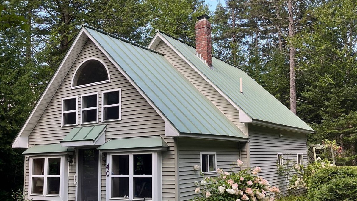 Stockton Springs Cottage | Quiet Lakeside cottage in Searsport