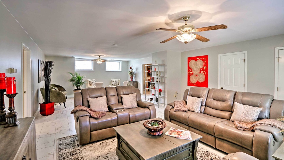 Memphis House | Quiet Memphis Home on 20 Acres: 10 Mi to Downtown!