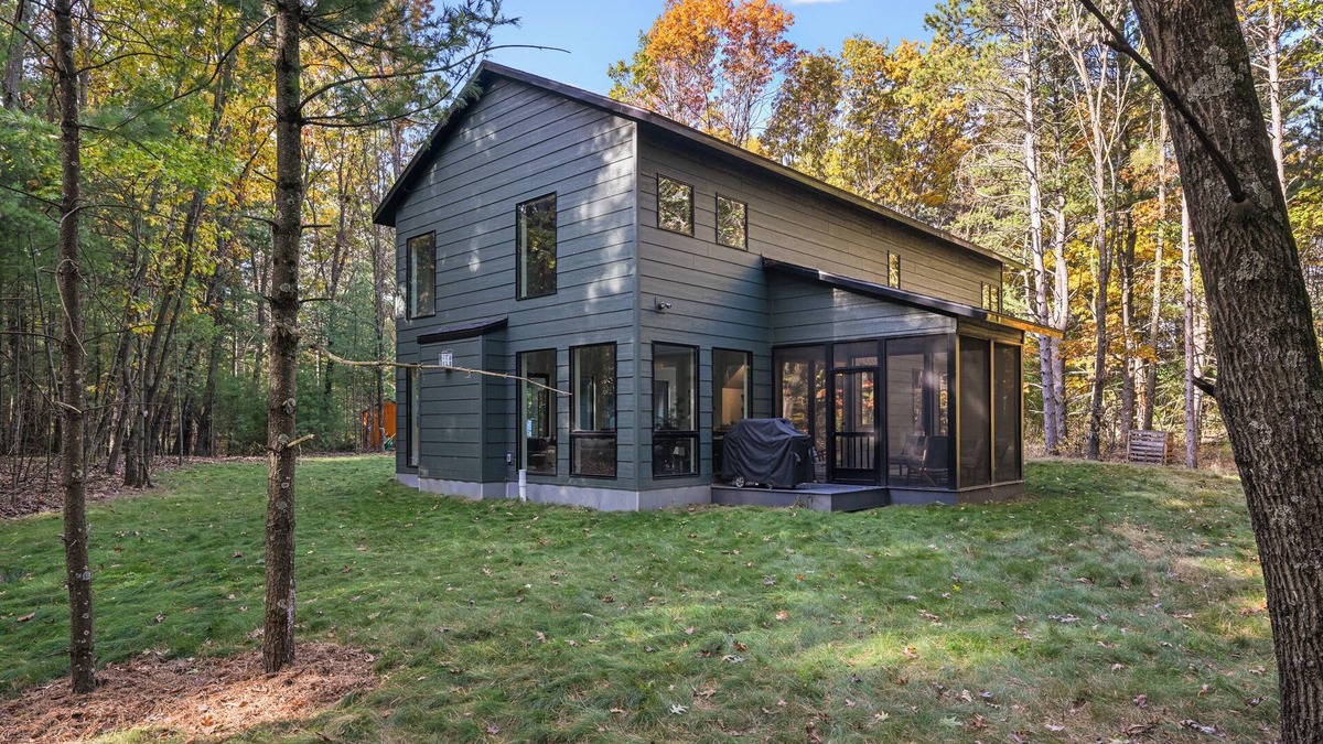Wautoma Cabin | Quiet modern cabin on a small lake in the woods