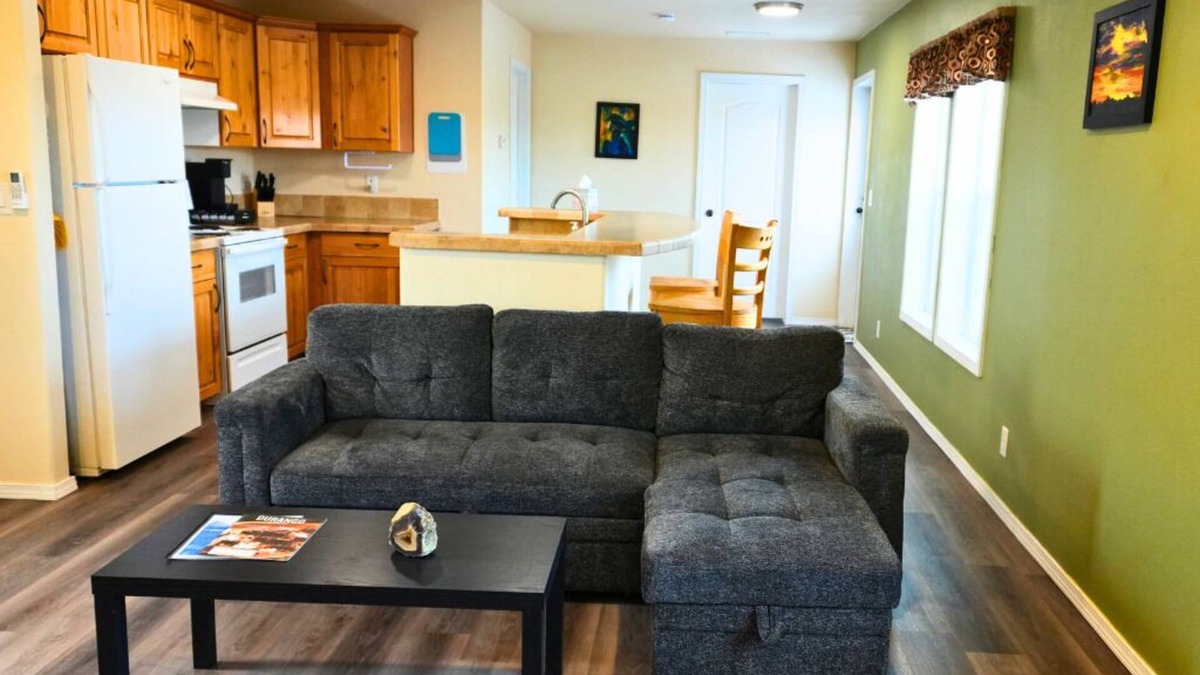 Hesperus House | Quiet Mountain Getaway