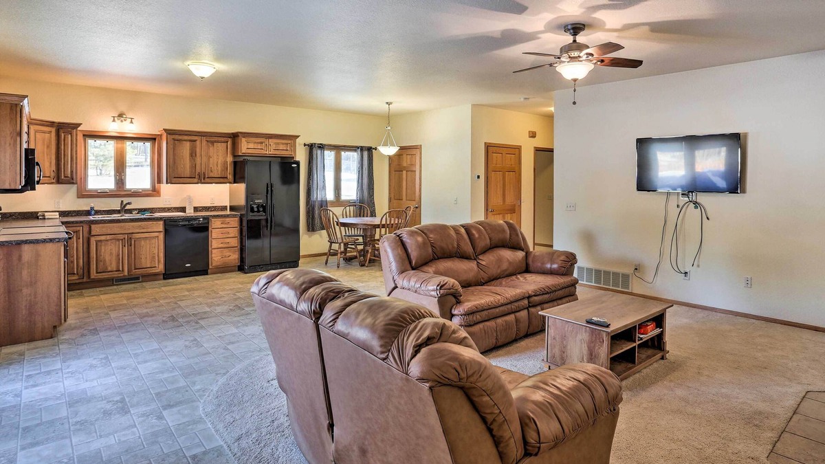 Newcastle Apartment | Quiet Newcastle Apartment w/Step-Free Access