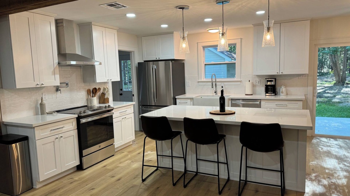 Mandeville House | Quiet Northshore Retreat a few miles from Lake Pontchartrain’s shoreline!