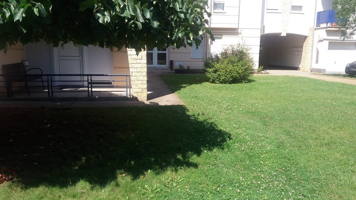 Debrecen Apartment | Quiet one-room apartment with terrace and own entrance