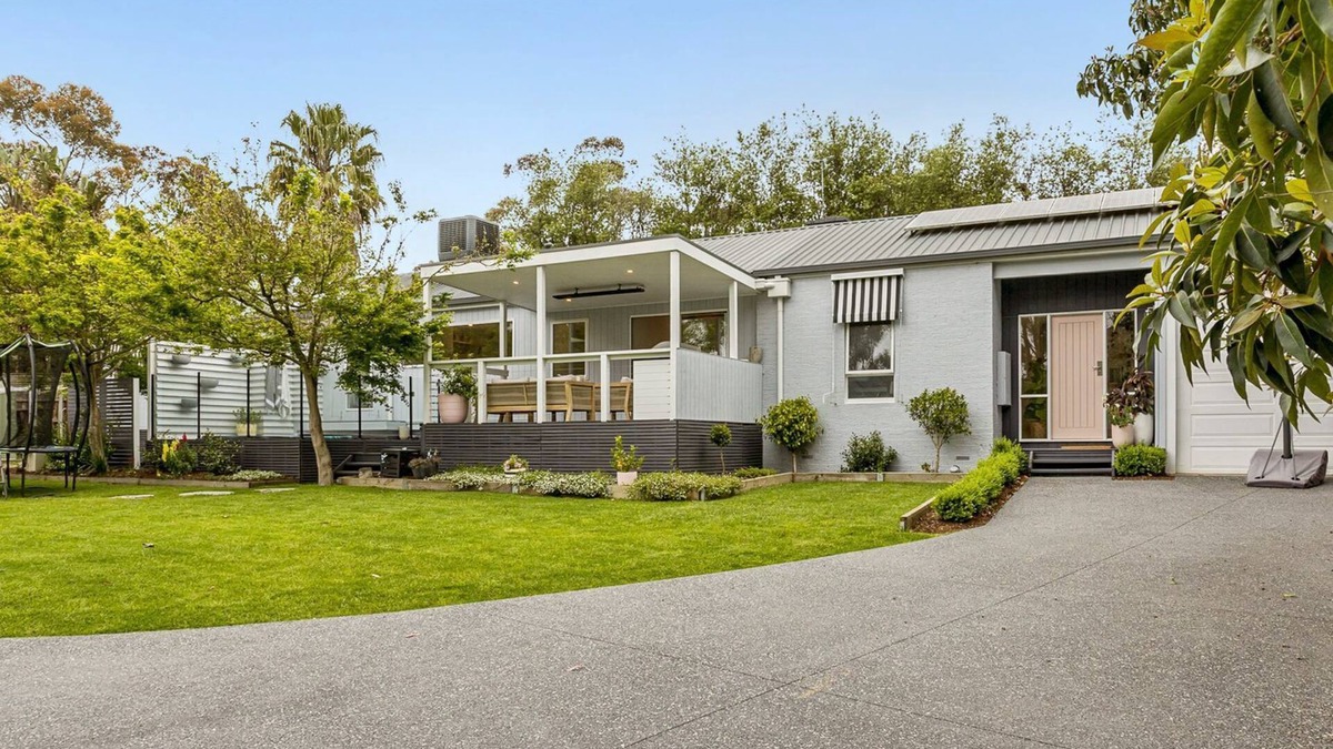 Mount Martha House | Quiet Outdoor Entertainer