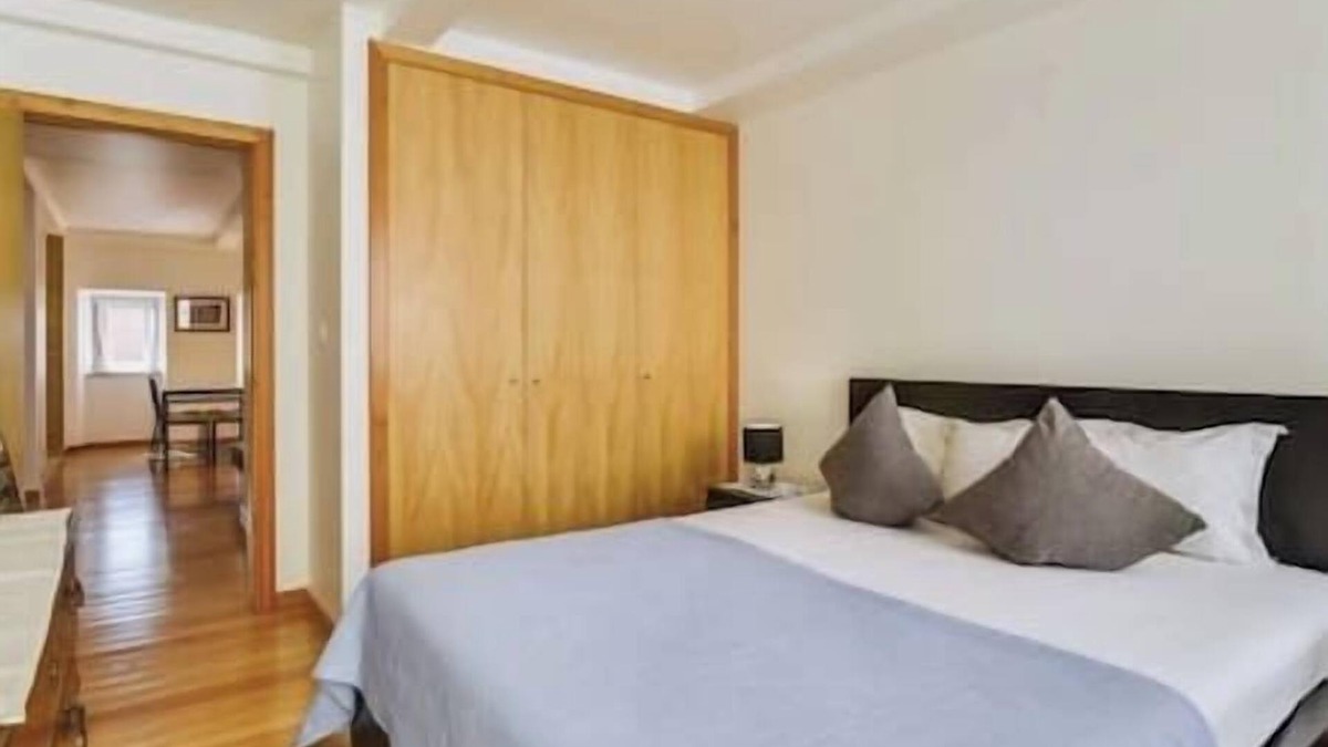 Sao Bento Apartment | Quiet Prince - City Center Apartment (2D)